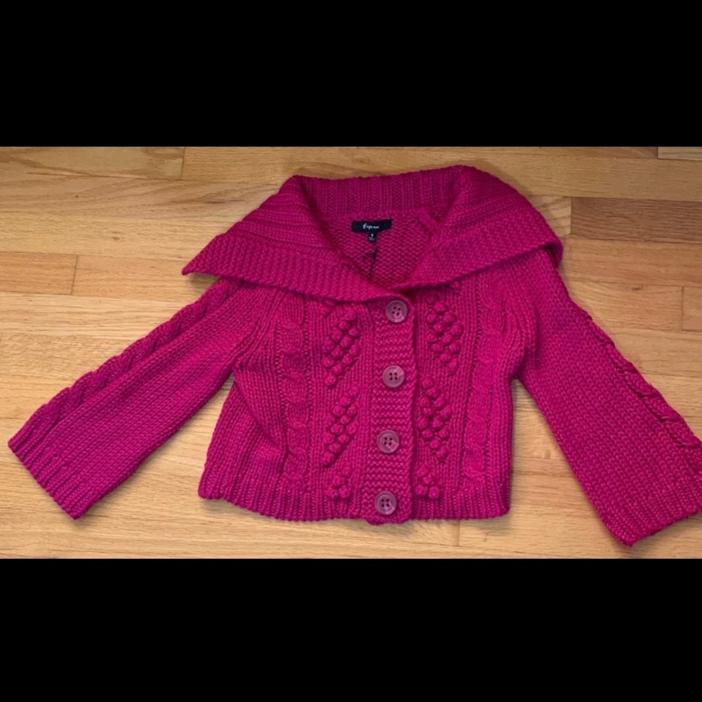 Express Cardigan - Picture 2 of 7